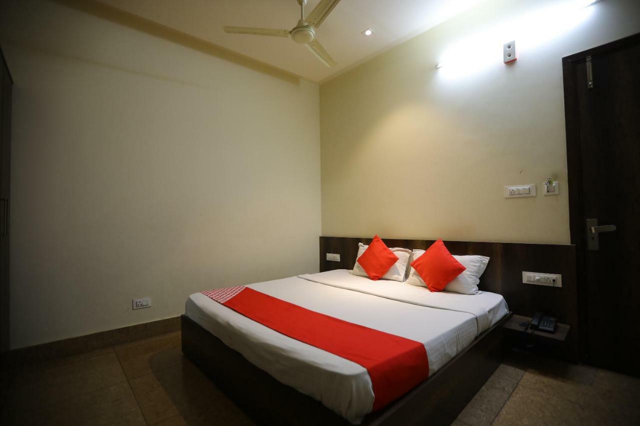 Suratgarh Oyo 40791 Hotel Hot N Fast المظهر الخارجي الصورة